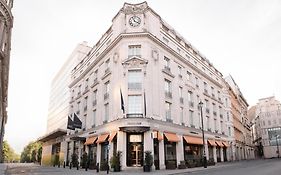 The Trafalgar St. James, London Curio Collection By Hilton